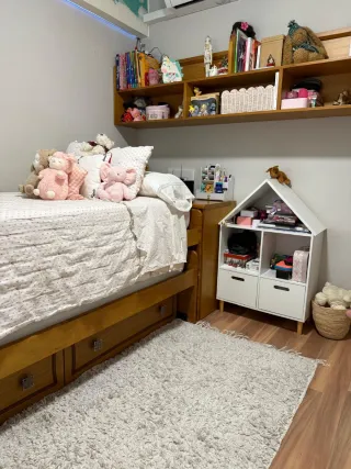 Cama nido con baúl y cajones. Todo en roble