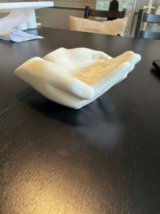 Portalápices/joyero manos cerámica blanco