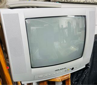 Televisor GRUNKEL Antiguo Gris