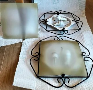 3 Plafones forja hierro, cristal translúcido beige