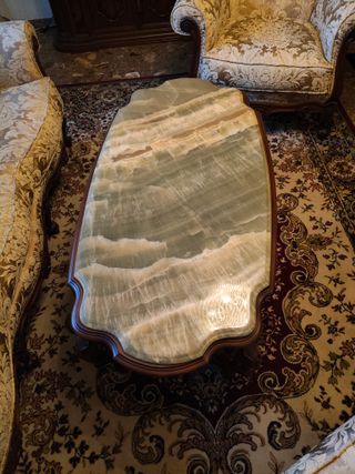 Sofá de 3 plazas con mesa auxiliar