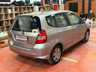 Honda Jazz 2006 unica dueña
