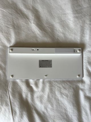 Teclado Inalámbrico OMOTON Pilas Plata/Blanco