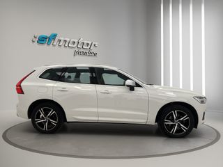 Volvo XC60 2018 R DESIGN AWD 2.0 D4 190CV AT8 E6DT