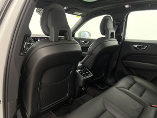 Volvo XC60 2018 R DESIGN AWD 2.0 D4 190CV AT8 E6DT