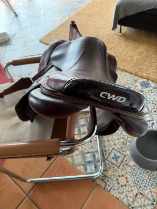 Silla CWD 2Gs SE25 17.5" Full Buffalo