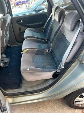 Renault Scenic 2003 en perfecto estado negociable