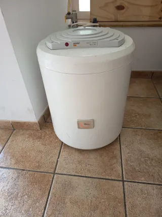 Termo eléctrico Cointra 50L
