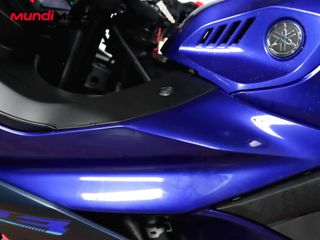 YAMAHA R3