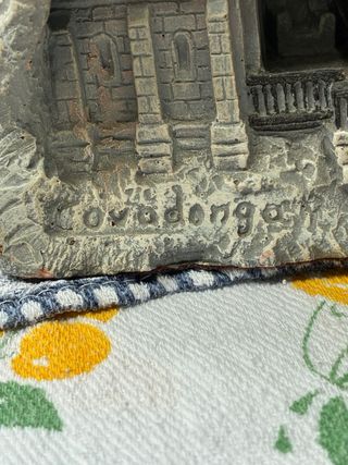 Virgen de Covadonga Figura Religiosa