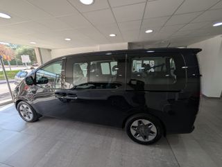 Hyundai Staria 2022
