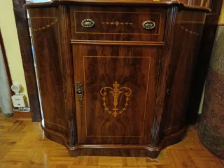 Recibidor madera con espejo