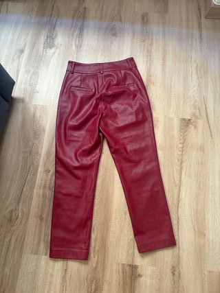 Pantalón burdeos encerado cintura alta - Sfera S