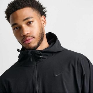 Cortavientos Nike Negro Talla XL