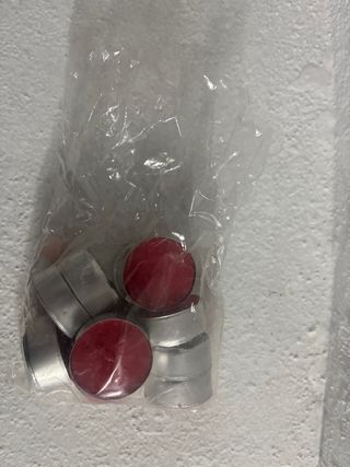 Set de velas decorativas rojas y plateadas