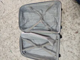 Maleta de viaje azul