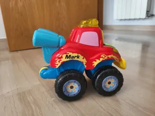 Coche interactivo infantil