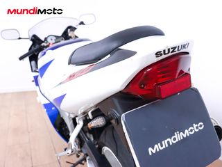 SUZUKI GSX-R 600 2002