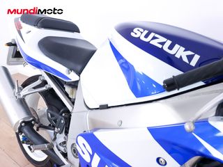 SUZUKI GSX-R 600 2002