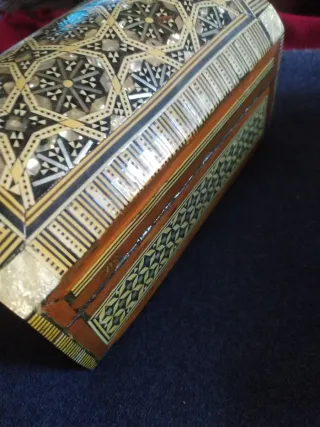 Portagioie antico legno madreperla