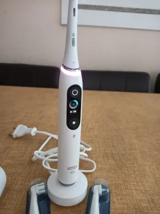 Cepillo Eléctrico Oral B iO serie 9