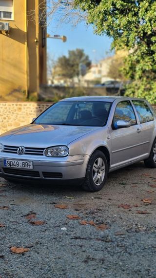 Golf 1.6 2001