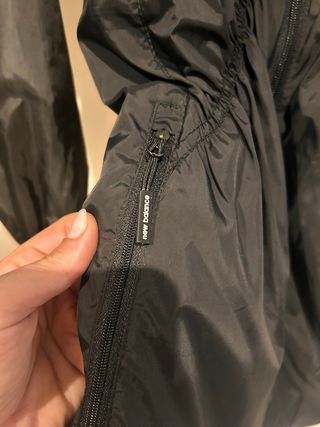 Chaqueta New Balance Negra Talla L