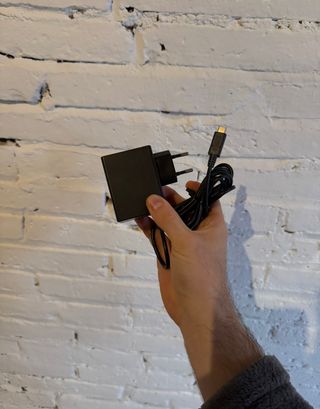 Nintendo Switch Lite Gris + Accesorios