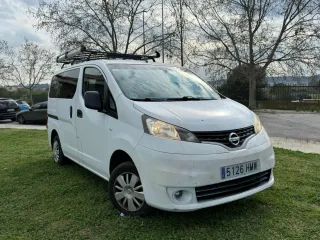 Nissan NV200 2010