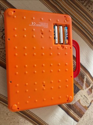 Piano infantil Diset con libro de canciones