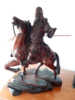 Impresionante talla de madera