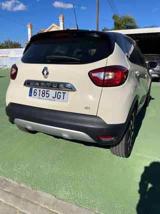 Renault Captur Helly Heasen 2015
