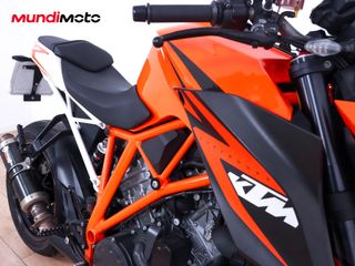 KTM 1290 SUPER DUKE R ABS