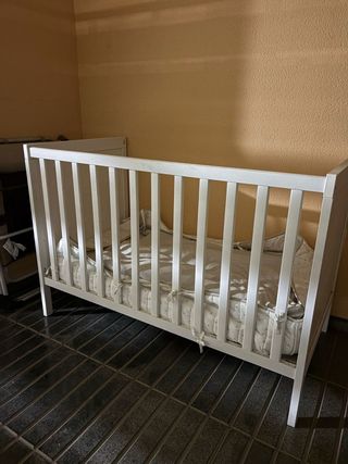 Cuna Ikea Blanca con colchón incluido