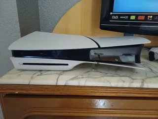 Consola PS5 Sony Blanca y Negra