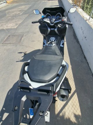 Yamaha Tmax 530 DX Maxi Scooter
