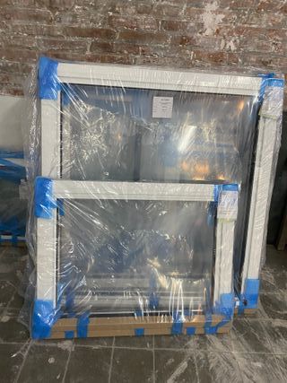 Ventana corredera aluminio blanco 120x105 + persia