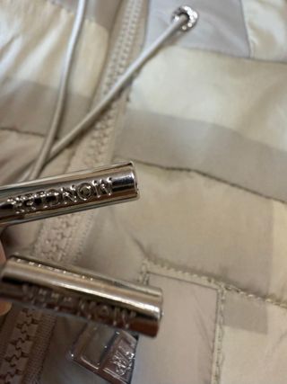 Chaqueta Moncler Beige