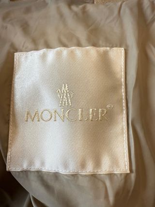 Chaqueta Moncler Beige