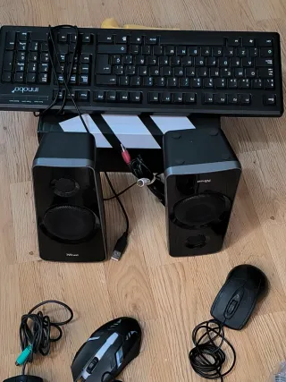 Teclado y Ratones Gaming + Mando