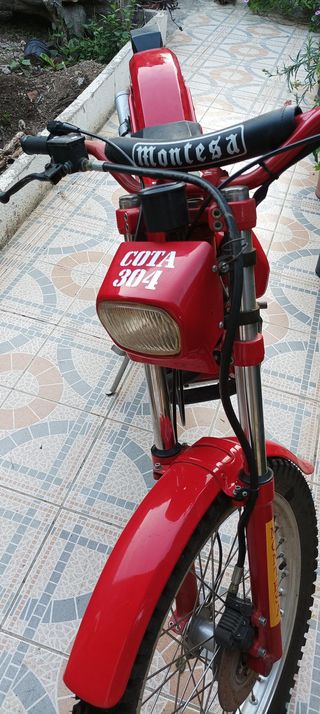 Montesa Cota 304 Roja