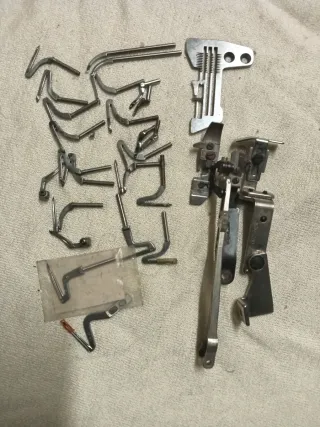 Accesorios: Overlokk,Áncoras, Guía, Prensa,Fotos