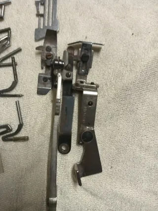 Accesorios: Overlokk,Áncoras, Guía, Prensa,Fotos