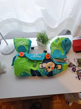 Mangitos para niños decathlon y chaleco conjunto