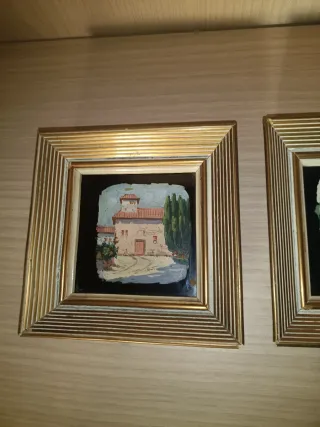 Coppia di quadri vintage dorati