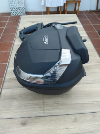 Maleta Givi+Soporte para Yamaha Tenere 700