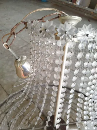 Lámpara de techo antigua