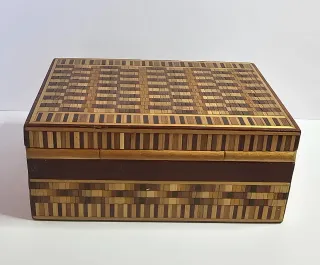 Scatola legno intarsiato mosaico