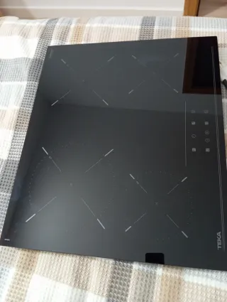 Placa Vitrocerámica Teka 4 fuegos casi nueva