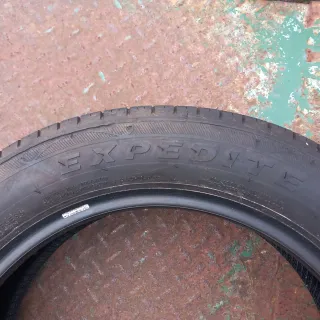 Neumáticos 235/55/18 Aptany expedite